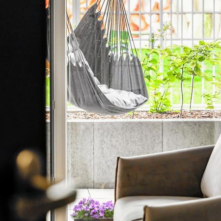 Mieszkanie Z Mini Ogrodkiem Hamak Brazylijski Warsaw Ngoại thất bức ảnh