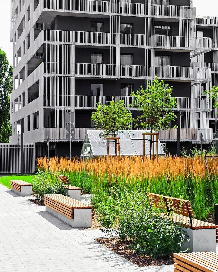 Mieszkanie Z Mini Ogrodkiem Hamak Brazylijski Warsaw Ngoại thất bức ảnh