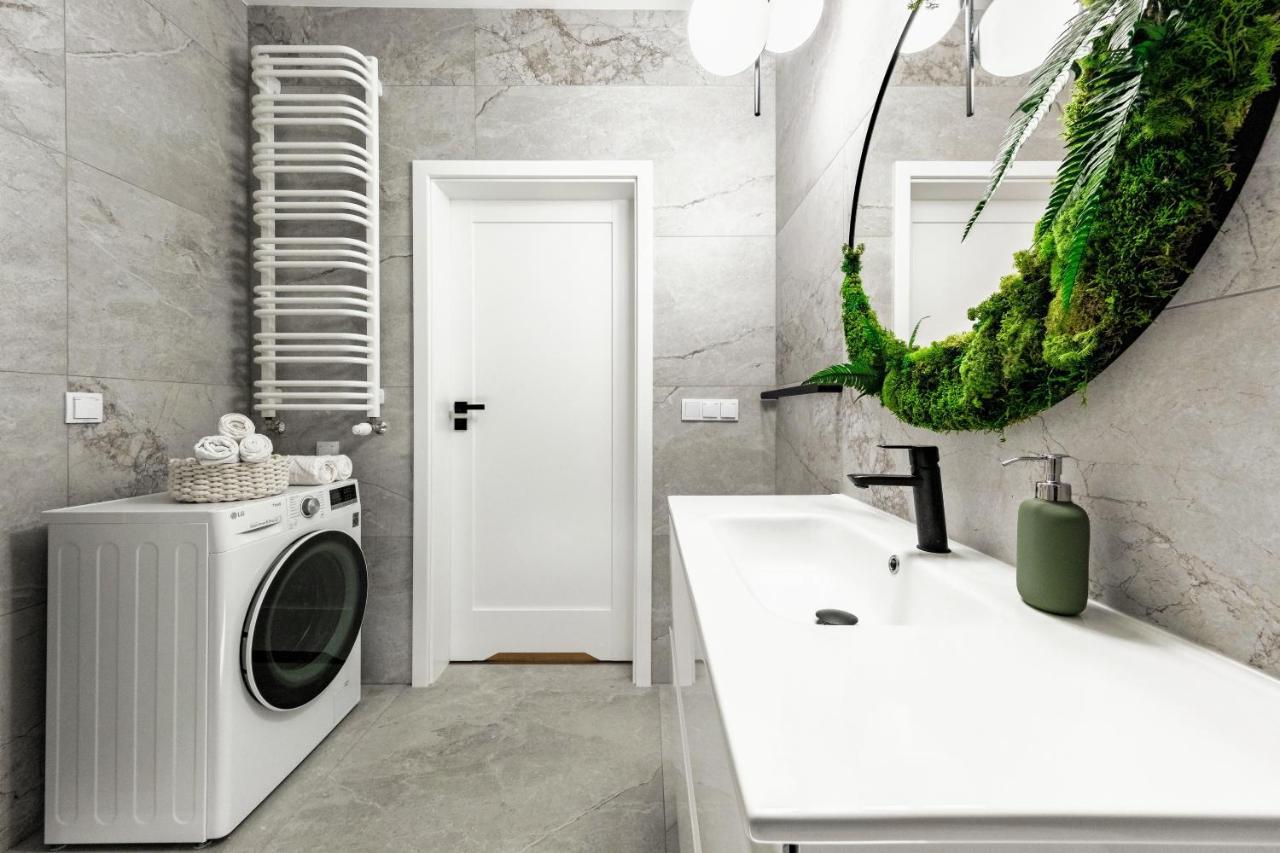 Mieszkanie Z Mini Ogrodkiem Hamak Brazylijski Warsaw Ngoại thất bức ảnh