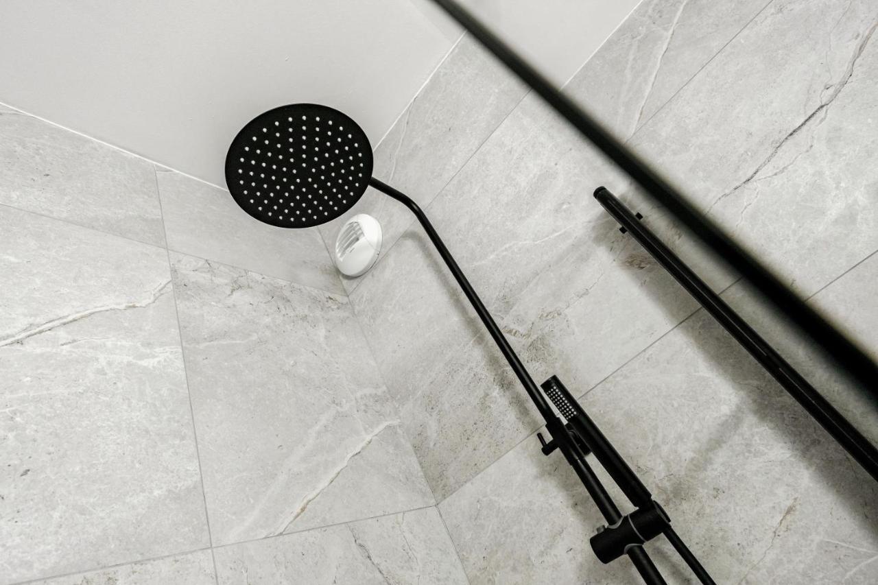 Mieszkanie Z Mini Ogrodkiem Hamak Brazylijski Warsaw Ngoại thất bức ảnh