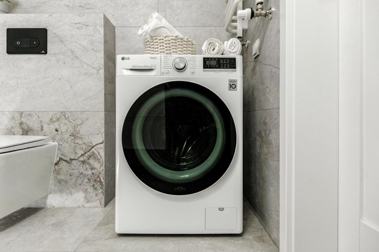 Mieszkanie Z Mini Ogrodkiem Hamak Brazylijski Warsaw Ngoại thất bức ảnh